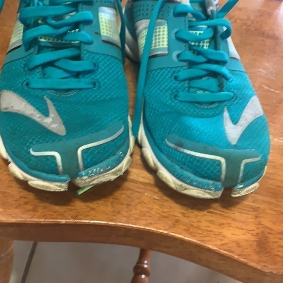 ☃️𝅺Brooks  pure flow size 7 - Picture 4 of 7